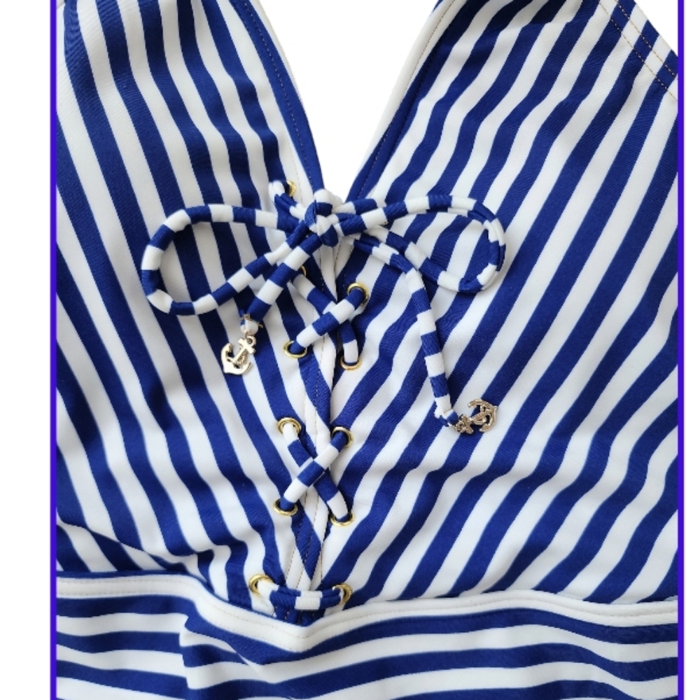 Preowned Heat Swimwear Swimsuit. - Picture 3 of 5